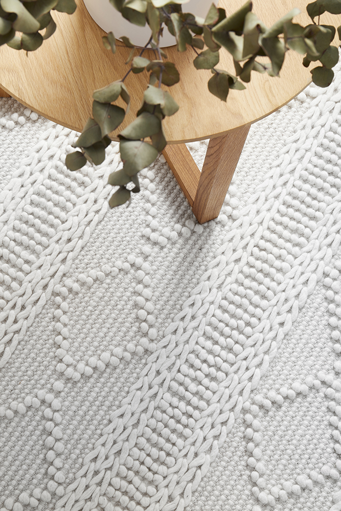 MSN-ZOE-white-Maison-wool-texture-modern-rug-urban