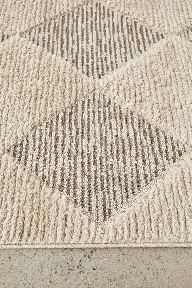 ser-yuri-beige-natural-check-squares-white-beige-urbanrugs