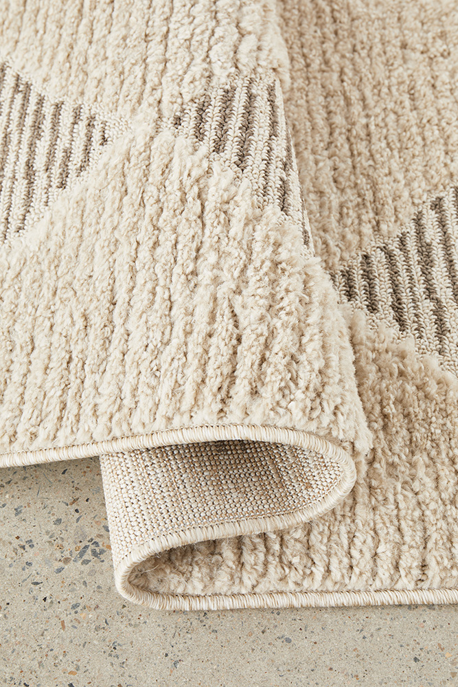 ser-yuri-beige-natural-check-squares-white-beige-urbanrugs