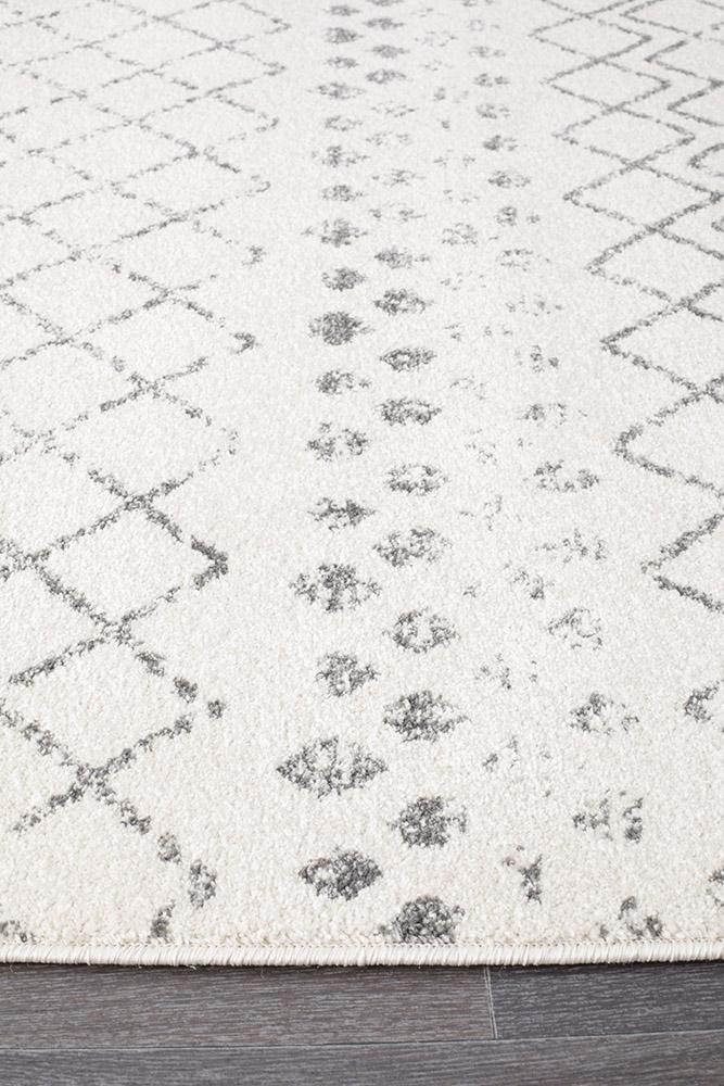 Oasis Selma - White Rug - Image 6